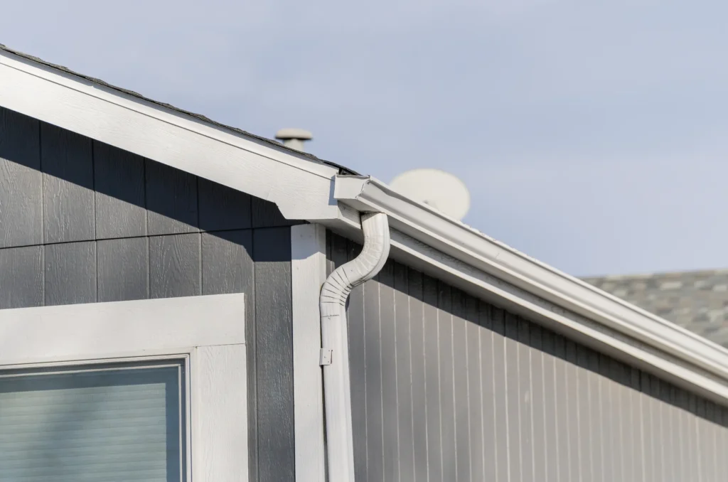 Elbow Gutter Guide | Gutter NYC Experts